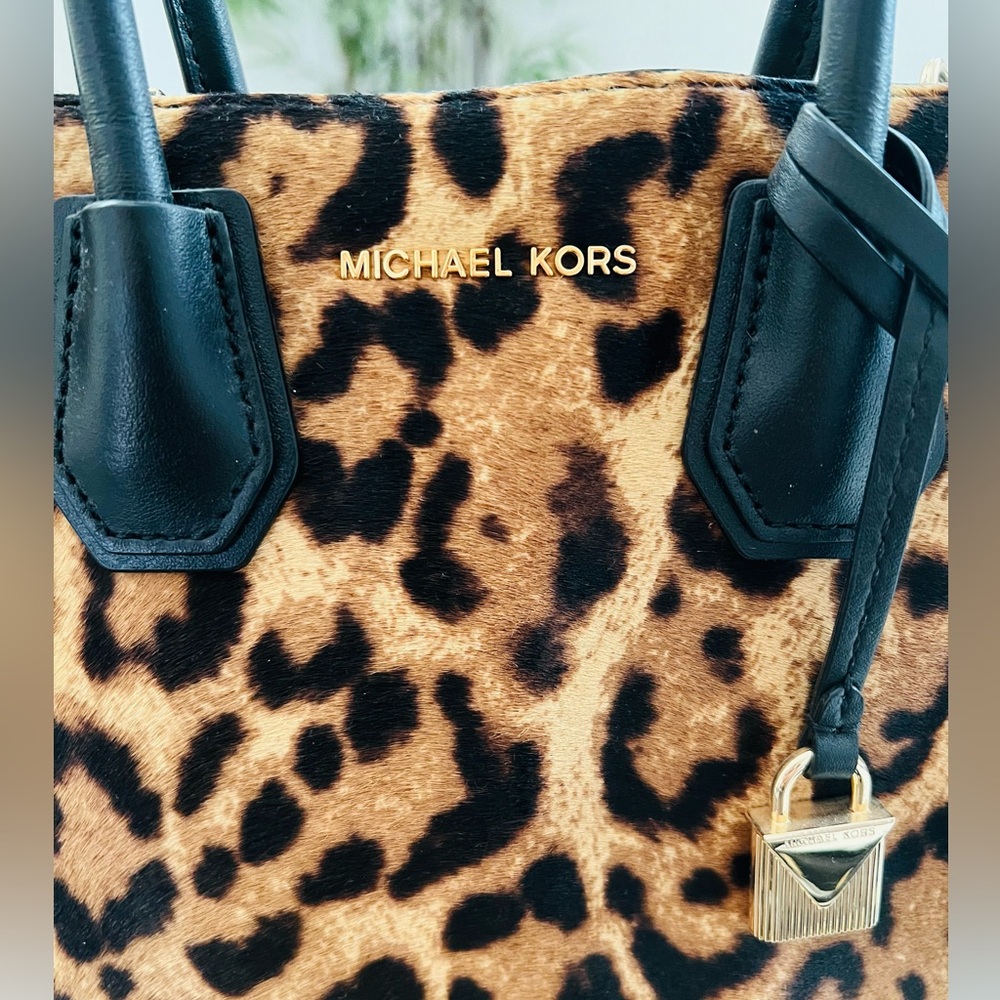 Michael Kors Mini Mercer Top Handle/Crossbody Bag - Picture 9 of 9